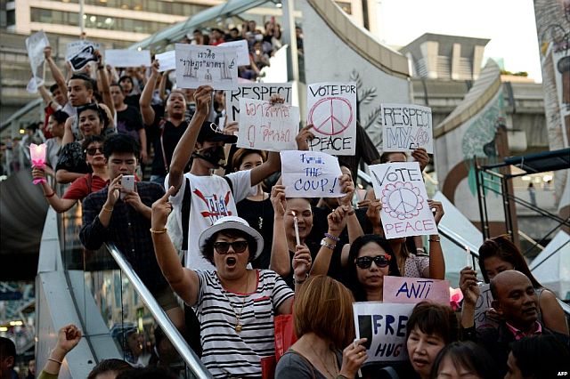 thailand-anti-coup-protestors