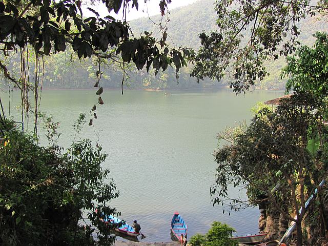 nepal-lake