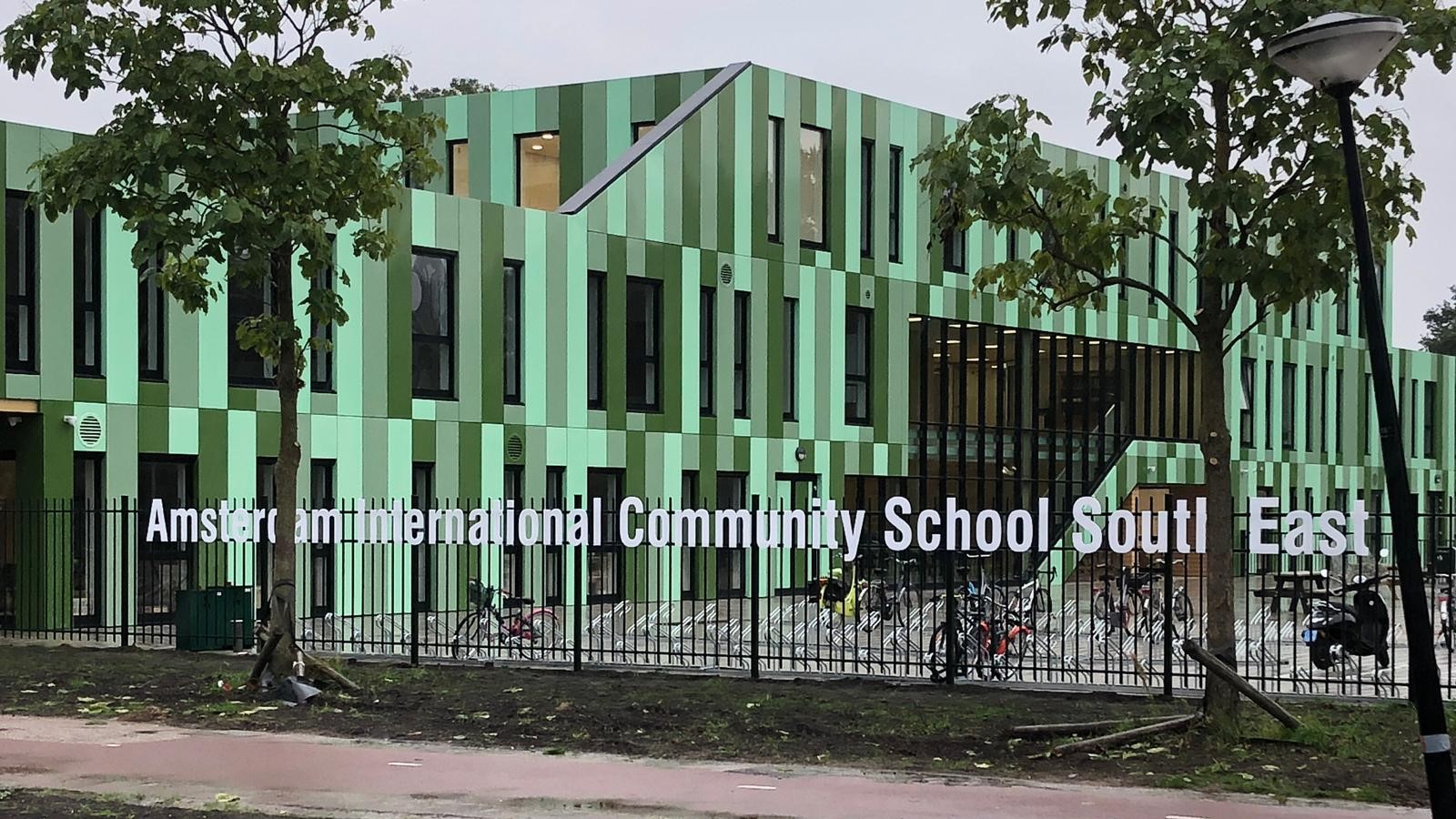 Teaching abroad in Amsterdam City