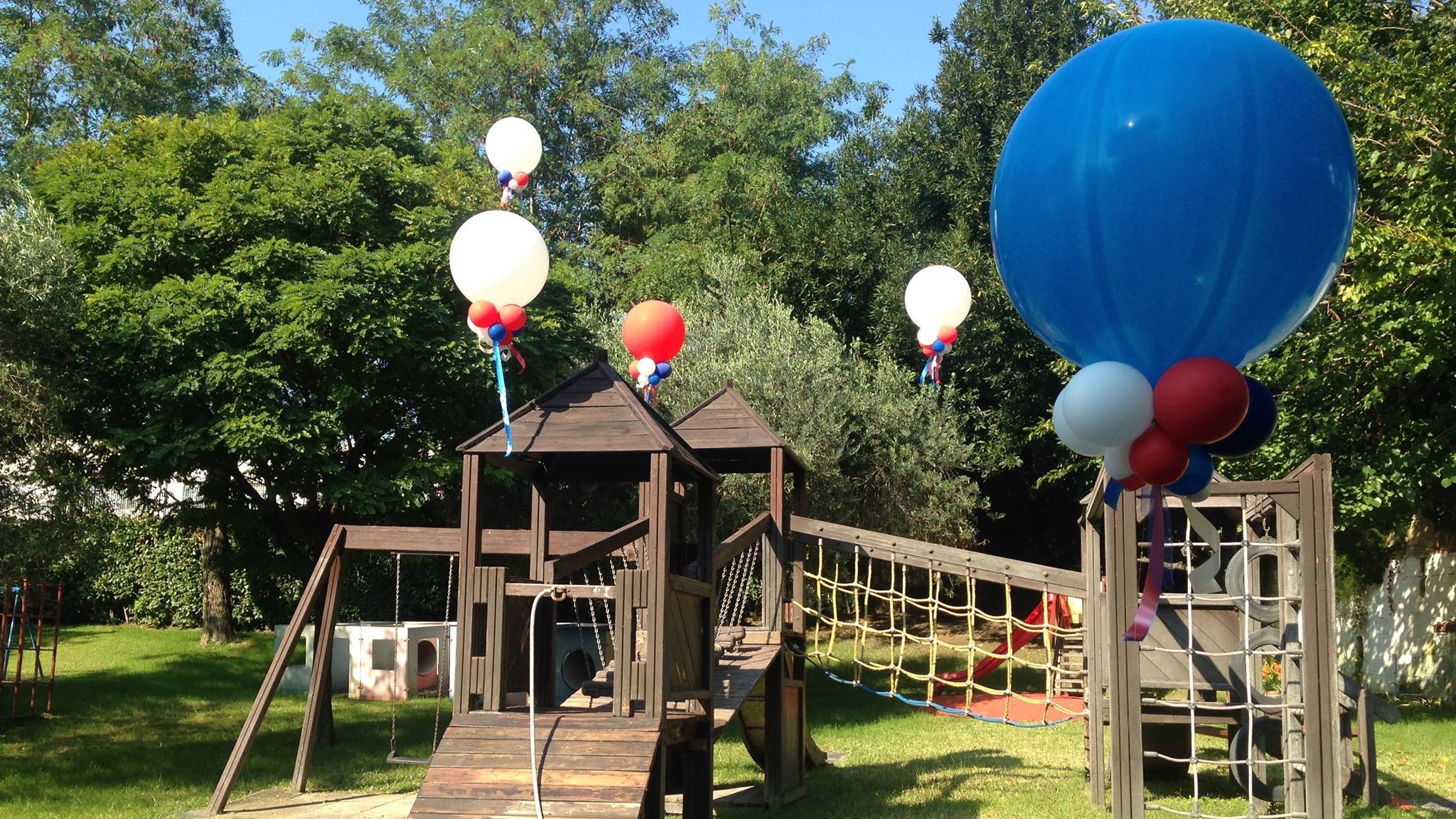 Teaching at international schools in Naples City