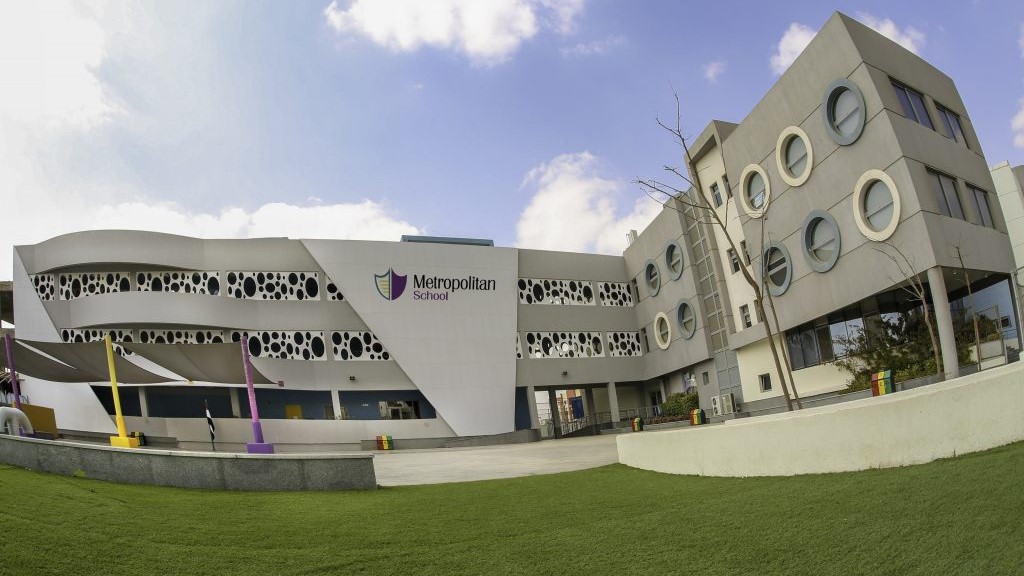Metropolitan International School