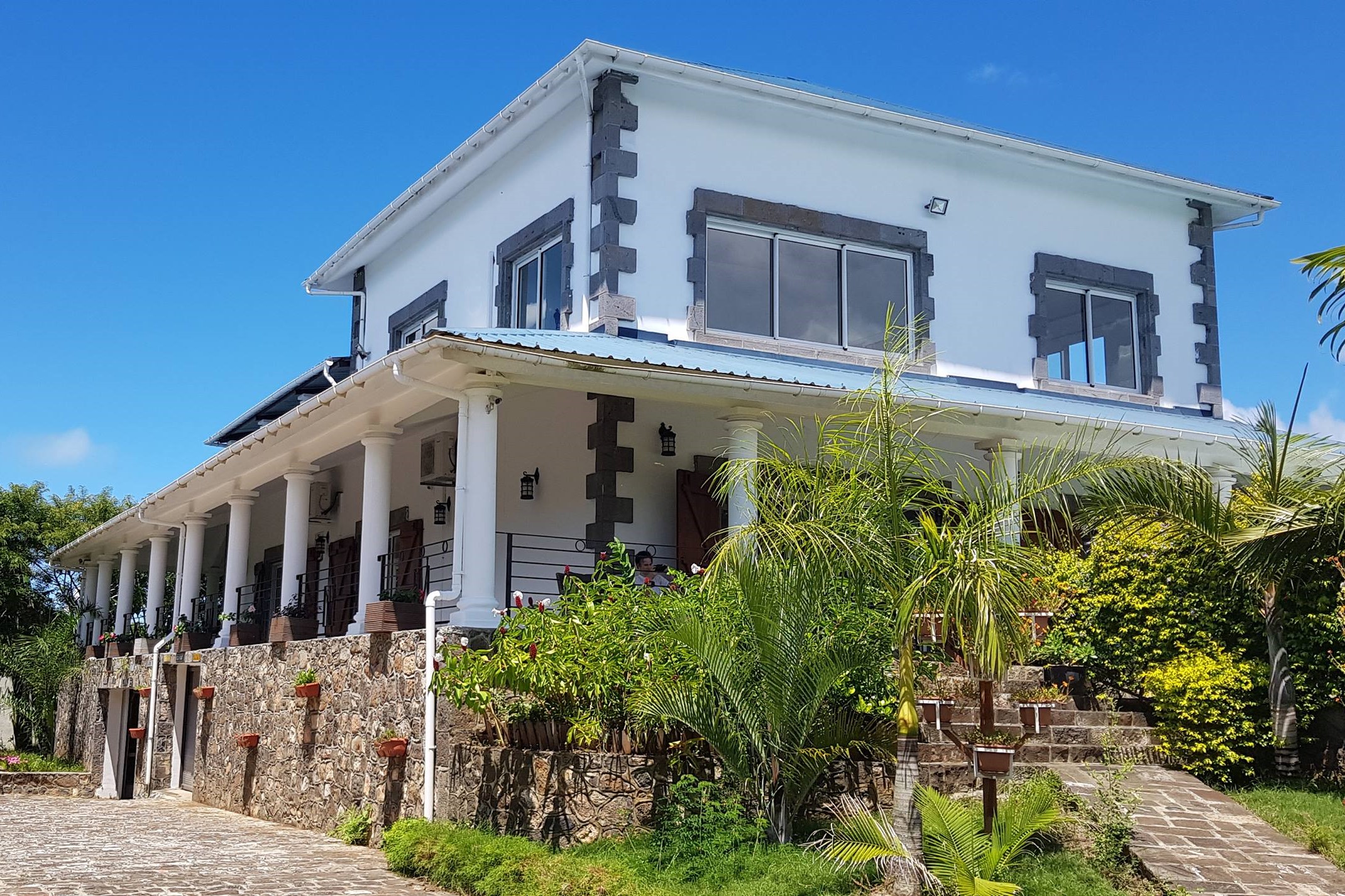 Teaching at international schools in Rivière du Rempart City