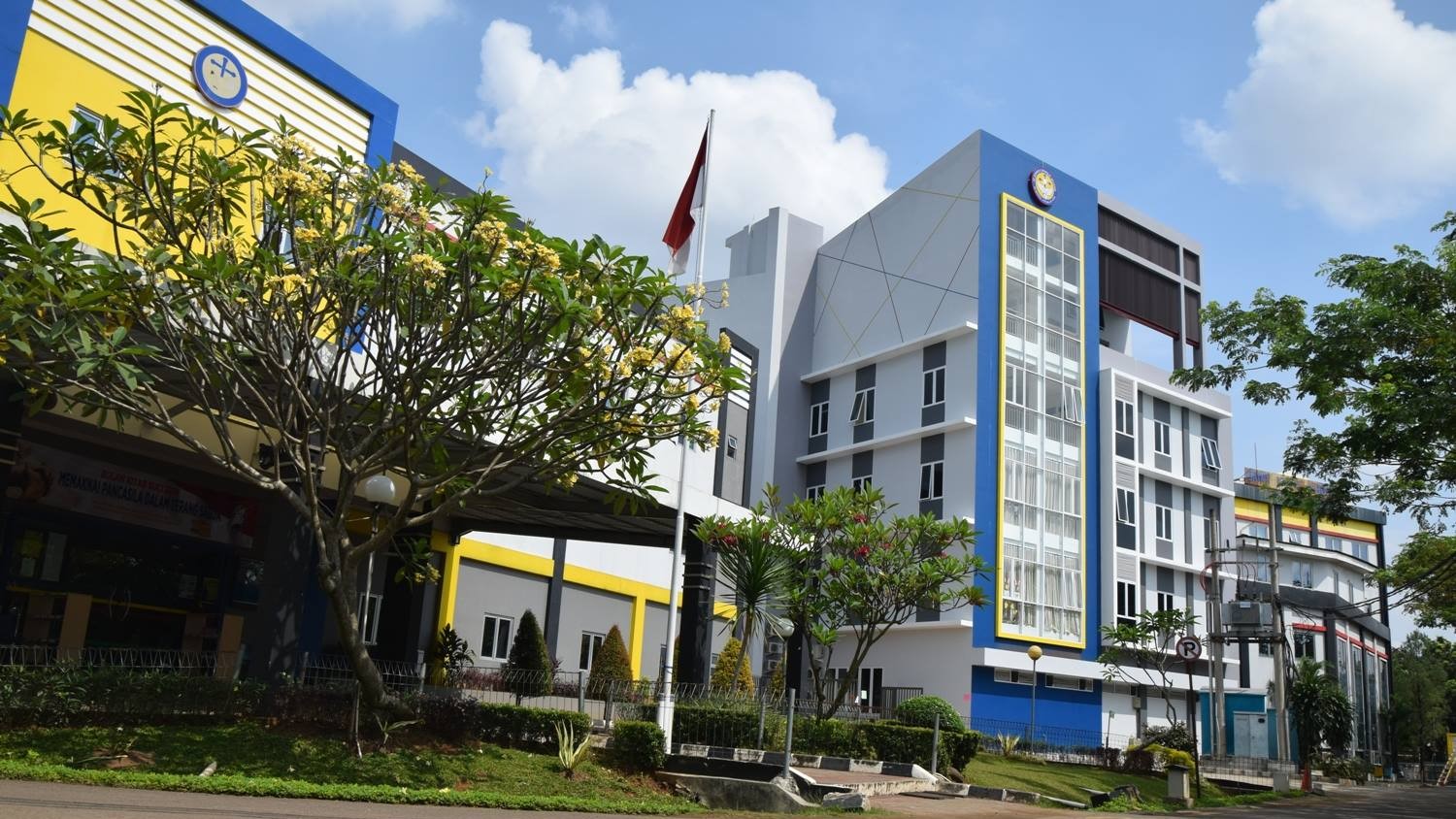 Saint John's School - Sinar Mas Land